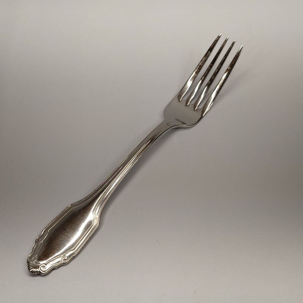 Wallace 18/10 Stainless Steel Dinner Fork Ornate Scroll Shell Flatware 8.5"